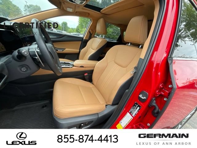 Used 2025 Lexus NX 350h AWD w/ Premium Package image 12