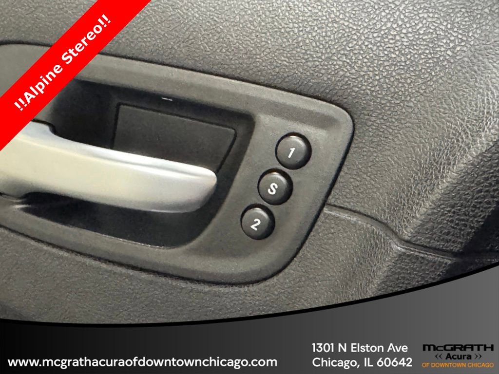 Used 2015 Chrysler 300 C image 16
