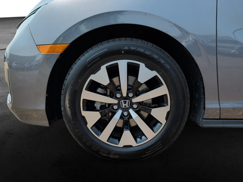 Used 2025 Honda Odyssey EX-L image 9