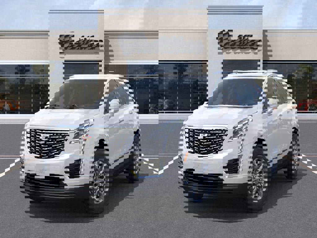 New 2026 Cadillac XT5 Luxury image 6