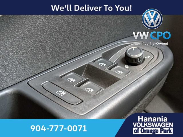 Certified 2026 Volkswagen Taos SE FWD image 27