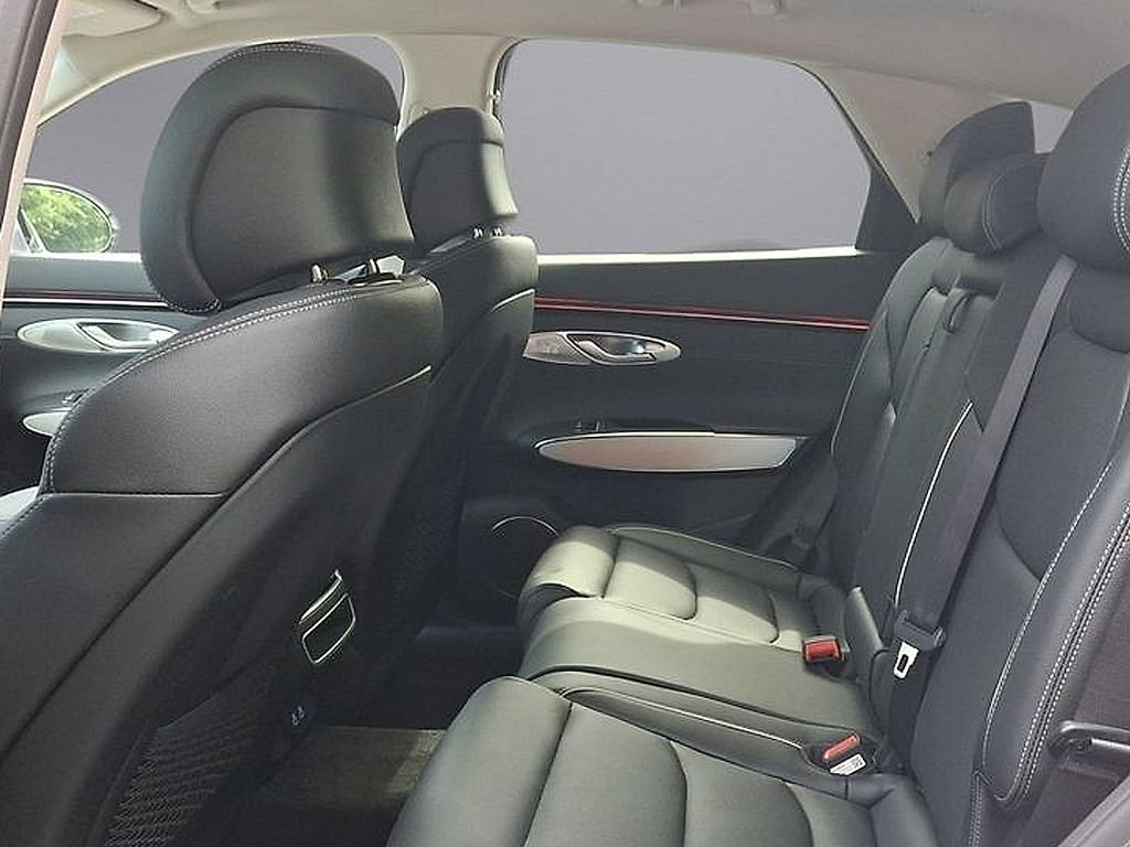 New 2026 Genesis GV70 2.5T Advanced AWD/4WD image 14