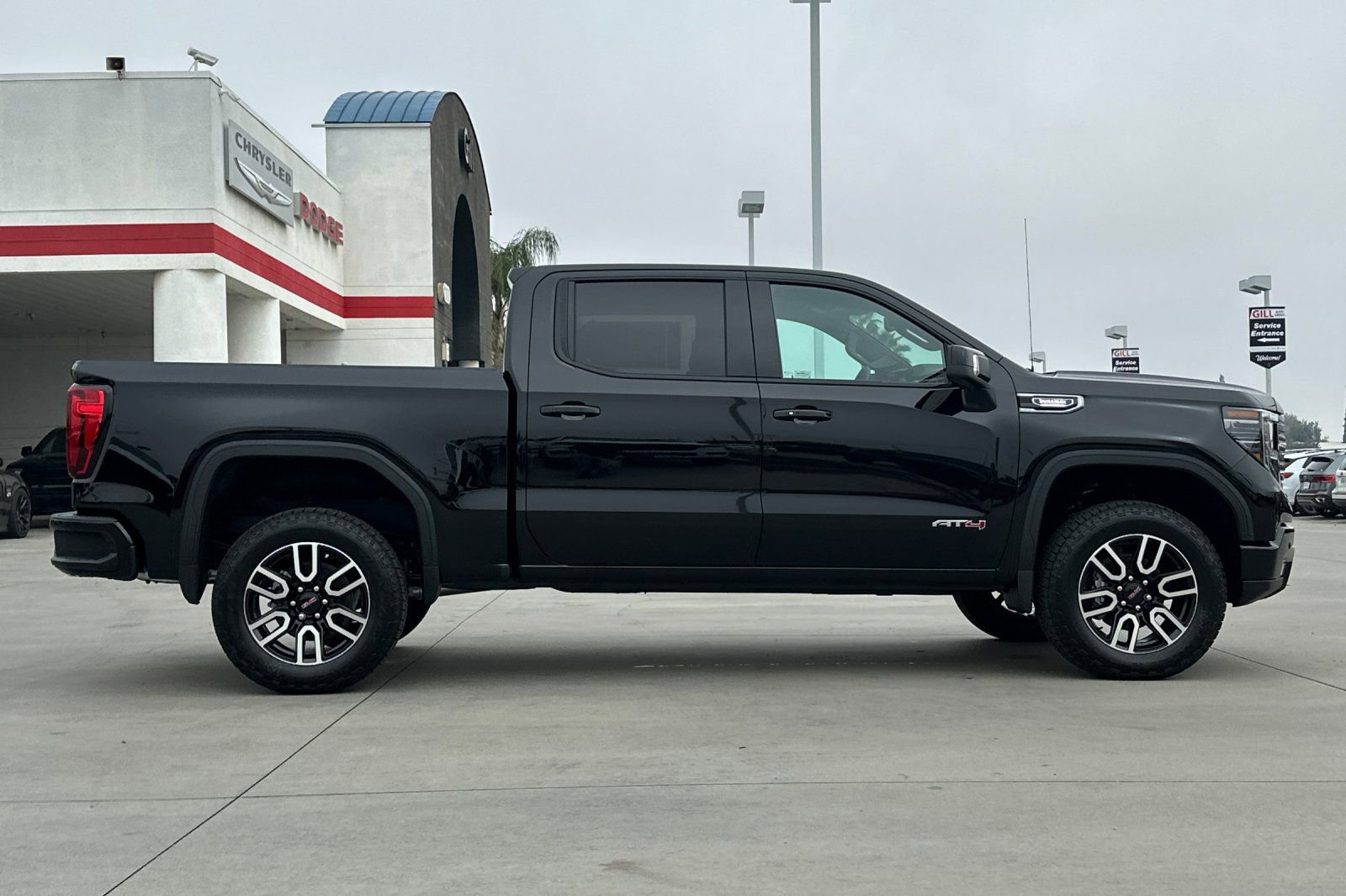 New 2026 GMC Sierra 1500 AT4 image 8