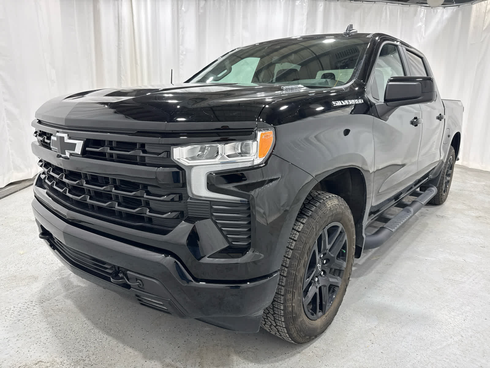 Certified 2026 Chevrolet Silverado 1500 RST w/ RST Select Package AWD/4WD image 1