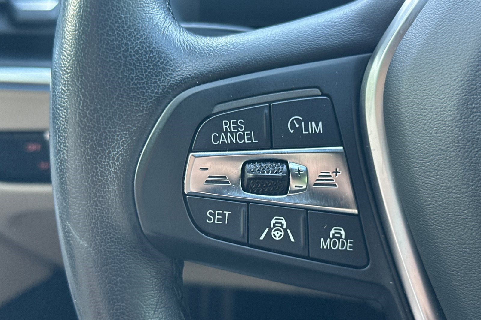 Certified 2023 BMW i4 eDrive40 RWD image 29