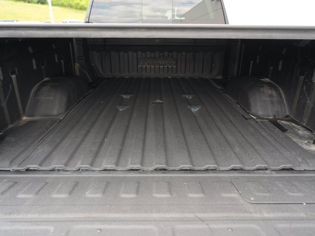 Certified 2024 Chevrolet Silverado 3500 High Country w/ High Country Premium Package AWD/4WD image 28