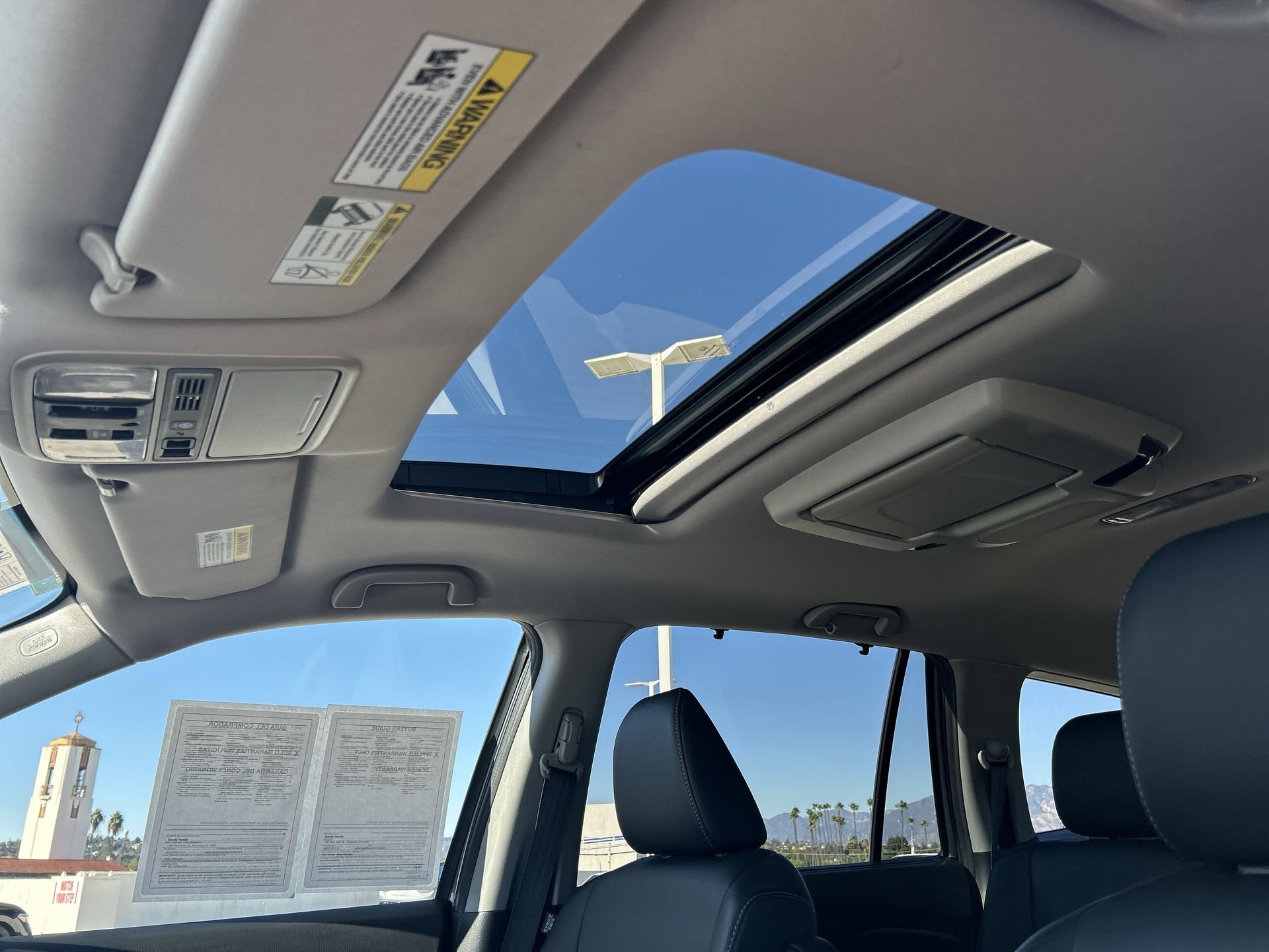 Certified 2019 Honda Pilot Touring image 16
