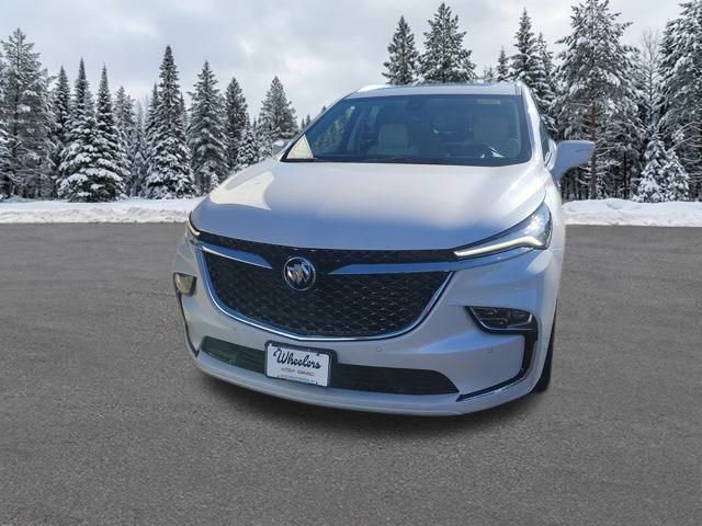 Used 2023 Buick Enclave Avenir w/ Avenir Technology Package image 9