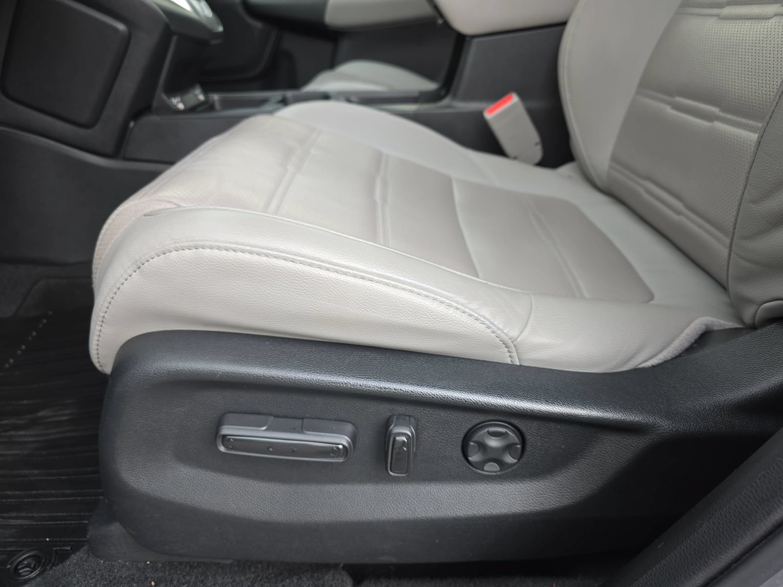 Certified 2020 Honda CR-V EX-L image 27