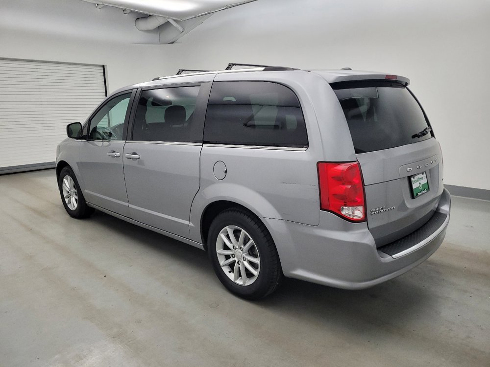 Used 2020 Dodge Grand Caravan SXT FWD image 3