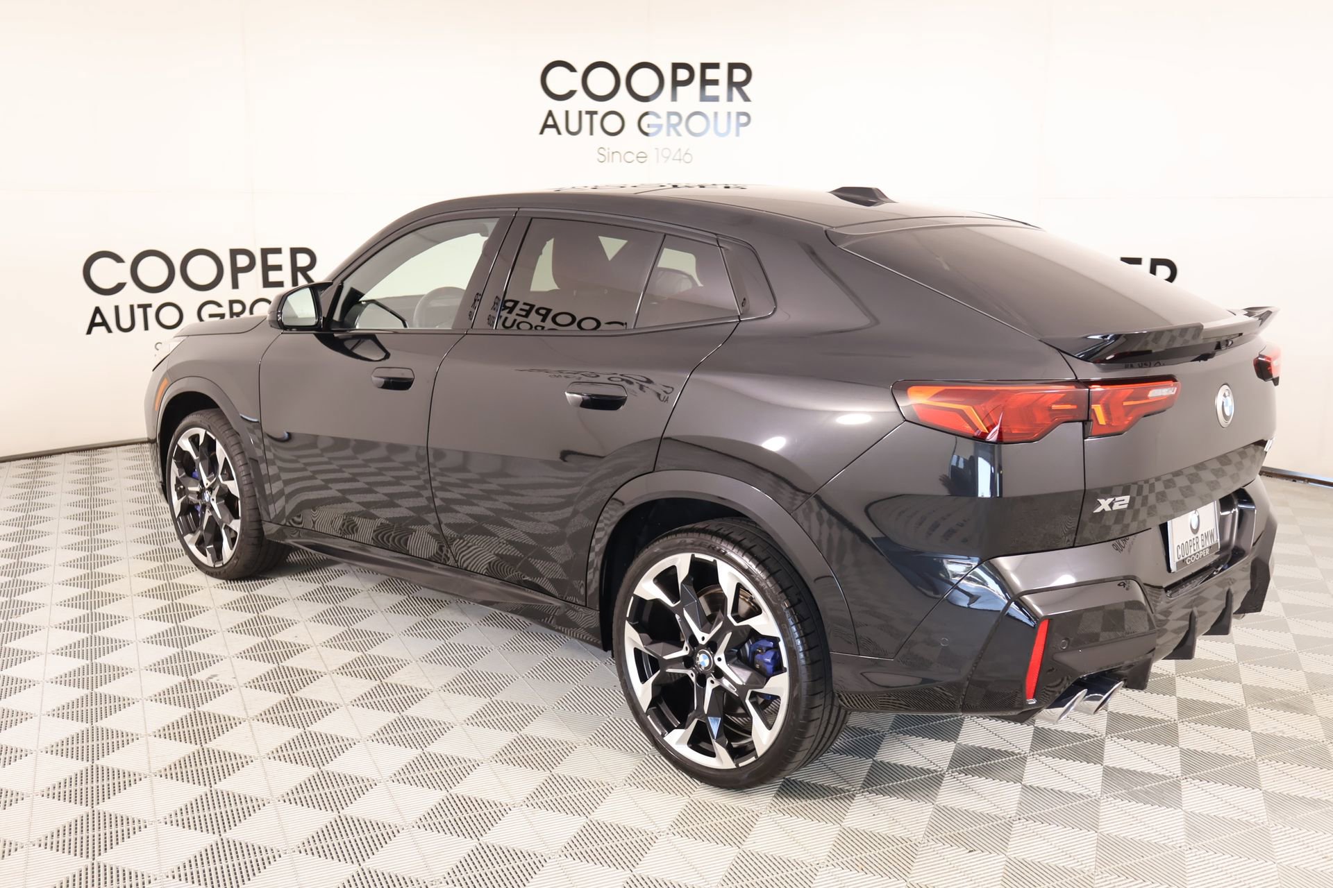 Used 2024 BMW X2 M35i AWD/4WD image 23