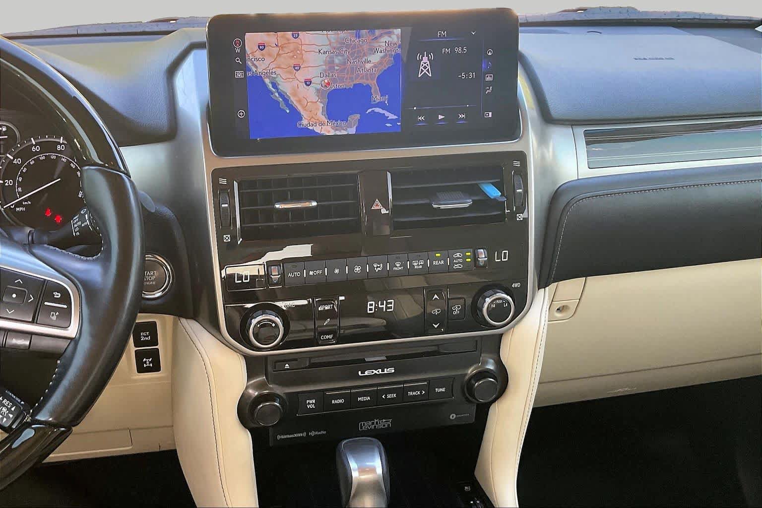 Used 2022 Lexus GX 460 Luxury w/ Sport Design Package AWD/4WD image 7