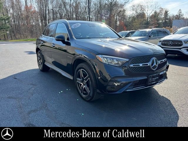 Used 2026 Mercedes-Benz GLC 300 4MATIC image 1