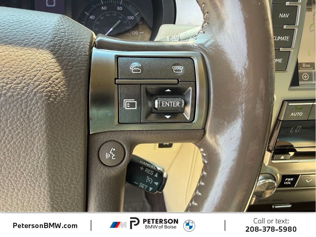 Used 2017 Lexus GX 460 Premium AWD/4WD image 32