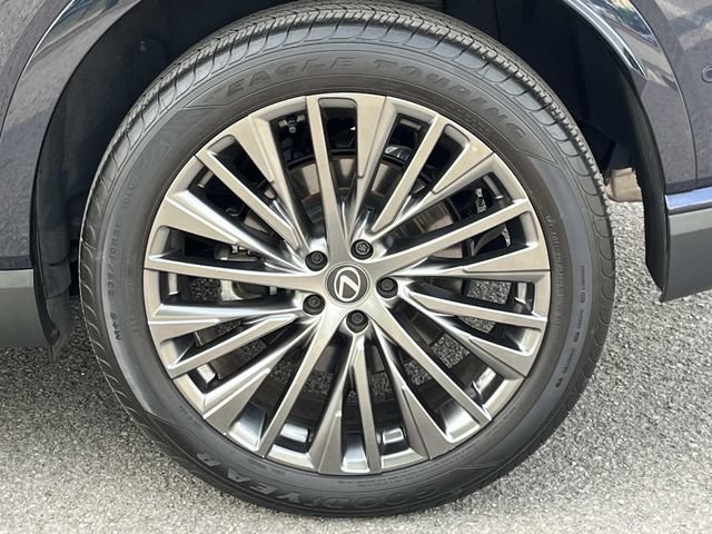 Used 2024 Lexus RX 350 FWD w/ Convenience Package image 11