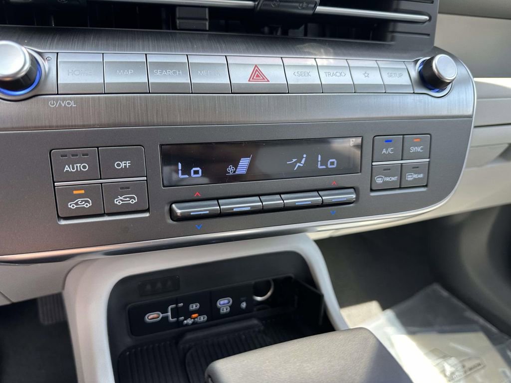 New 2026 Hyundai Kona SEL Sport AWD/4WD image 23