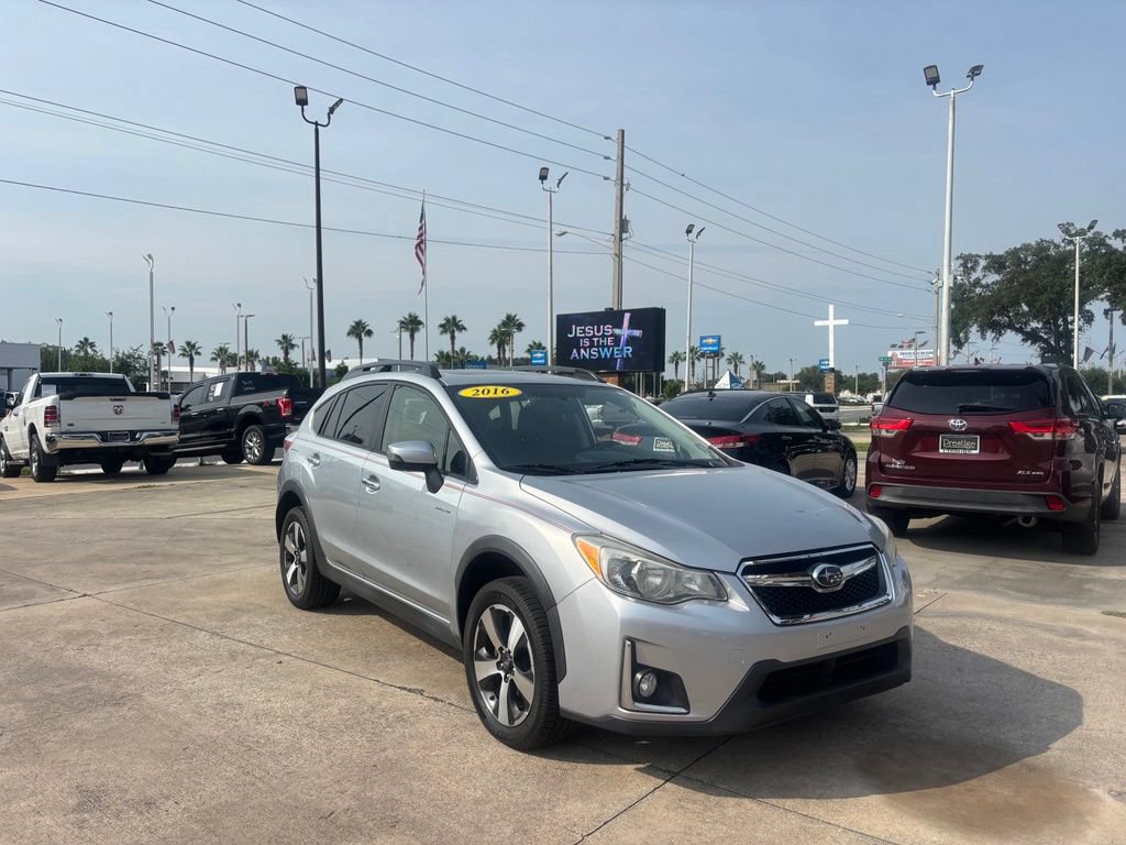 Used 2016 Subaru Crosstrek Touring AWD/4WD image 9