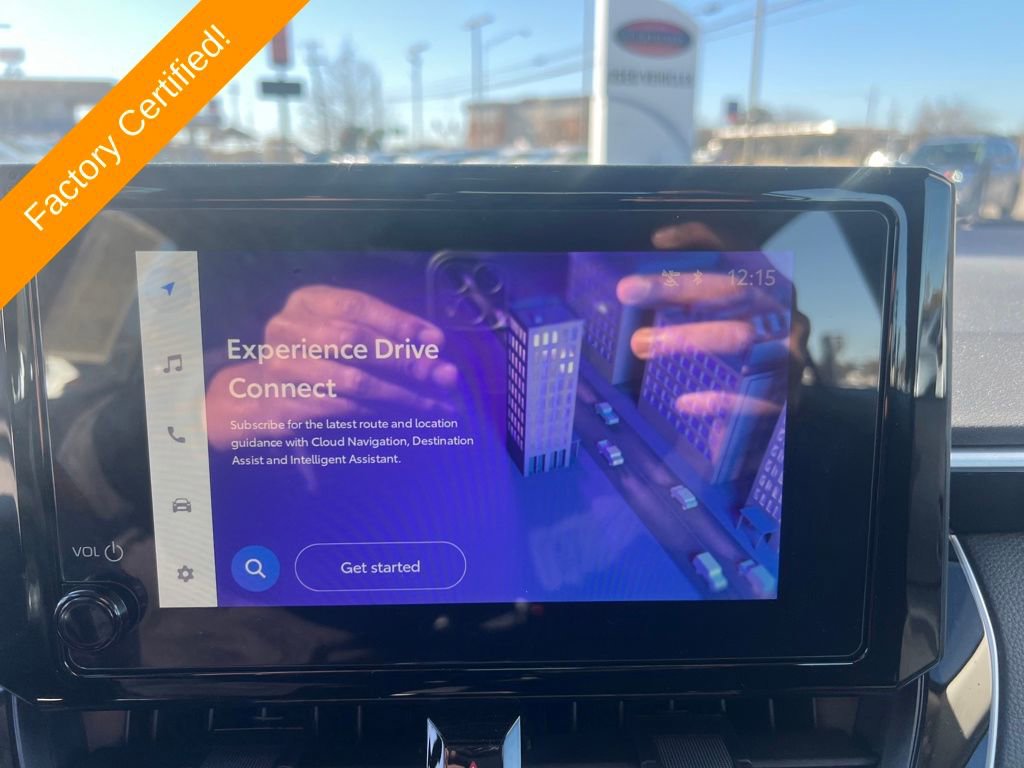 Used 2025 Toyota Corolla LE image 19