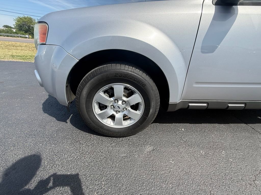 Used 2010 Ford Escape Limited FWD image 10