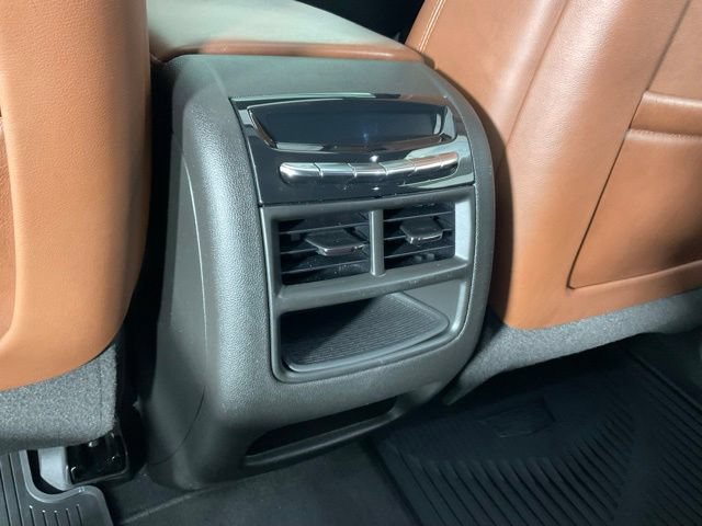 Used 2023 Cadillac XT5 Sportv w/ Technology Package AWD/4WD image 21