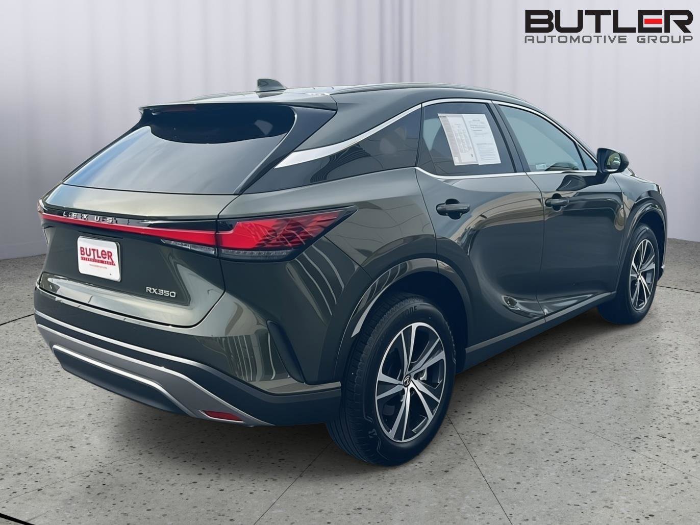 Certified 2025 Lexus RX 350 Premium w/ Accessory Package (Z1) image 6