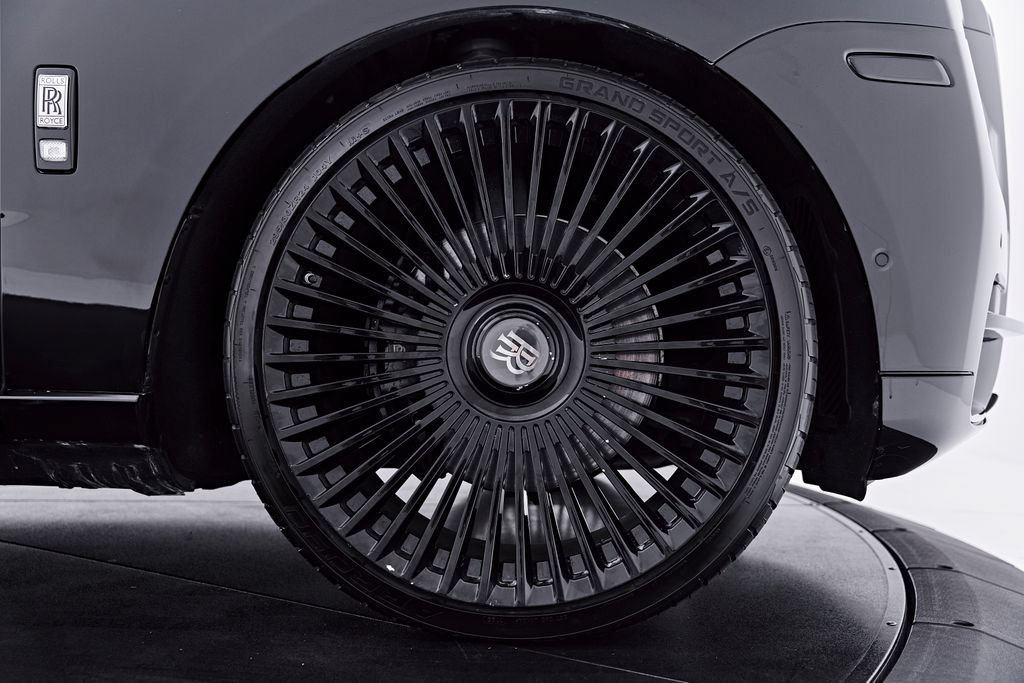 Used 2020 Rolls-Royce Cullinan AWD/4WD image 33
