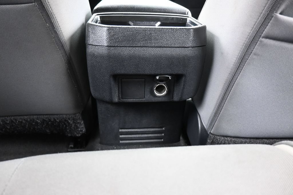Used 2024 Toyota Tacoma SR5 RWD image 41