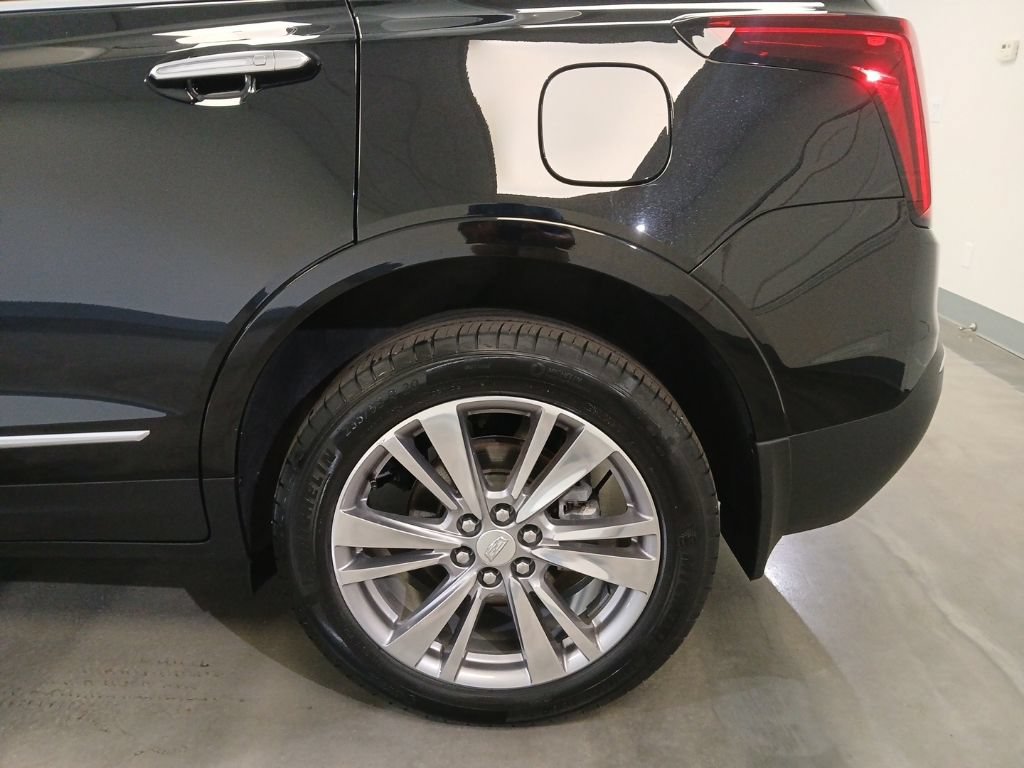 Certified 2024 Cadillac XT5 Premium Luxury AWD/4WD image 19