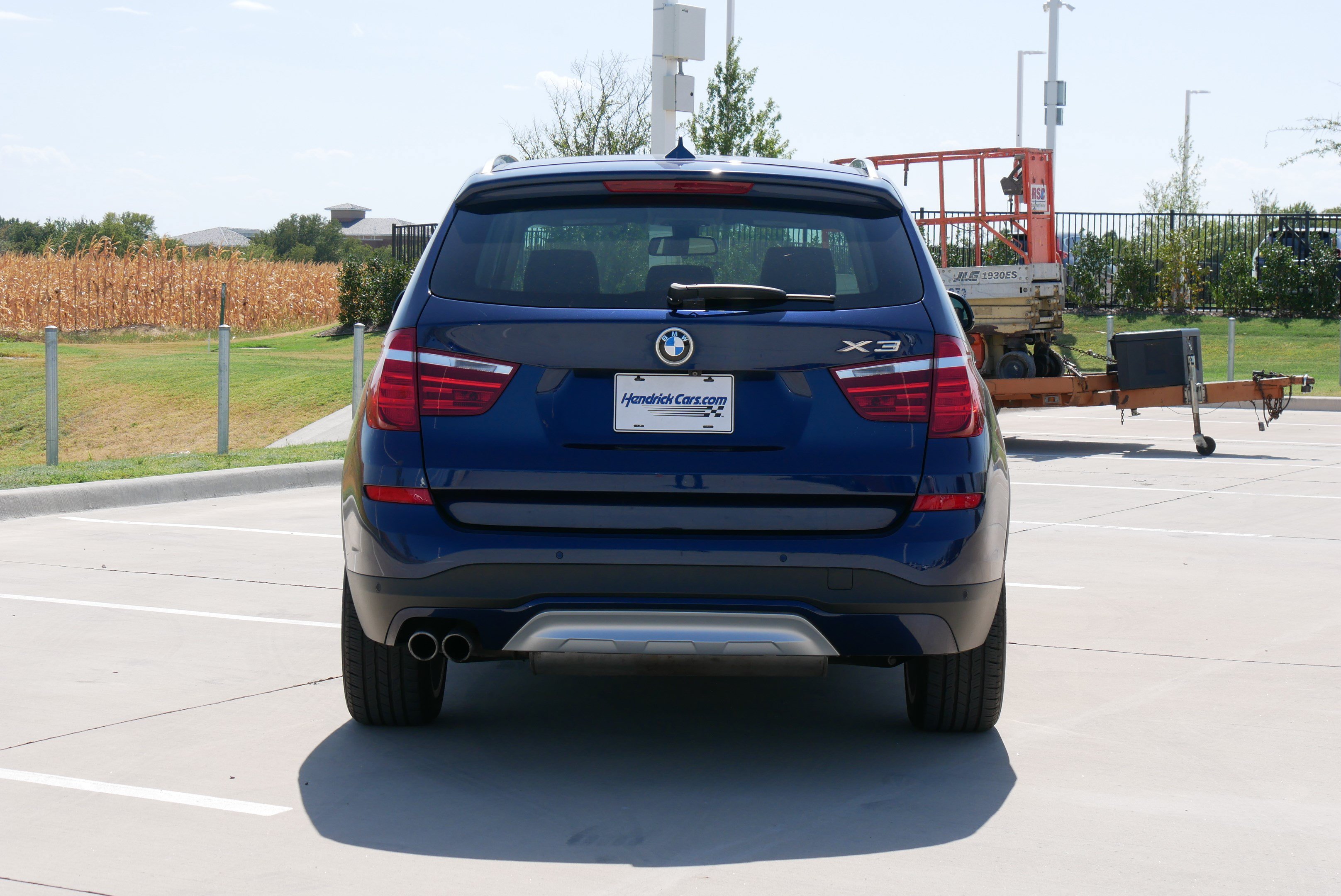Used 2017 BMW X3 xDrive28i AWD/4WD image 8