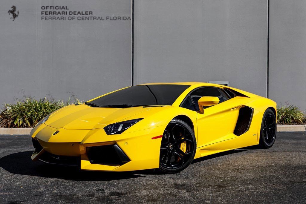 Used 2014 Lamborghini Aventador image 1