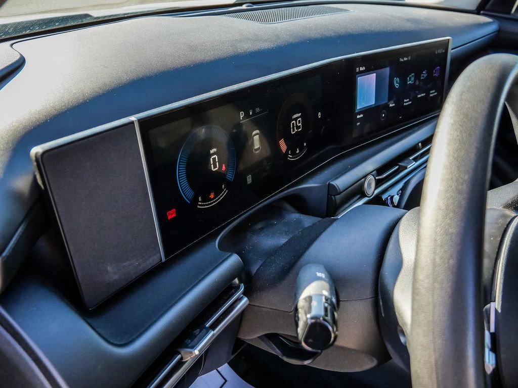 Used 2025 Hyundai Tucson SEL AWD/4WD image 29