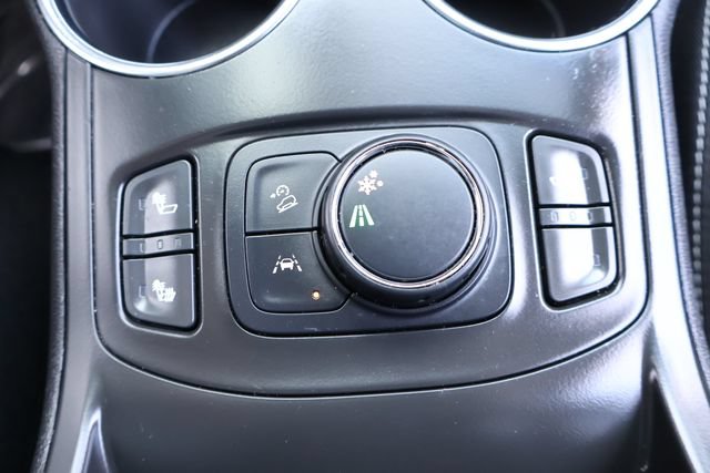 Used 2022 GMC Terrain SLE w/ Driver Convenience Package FWD image 28