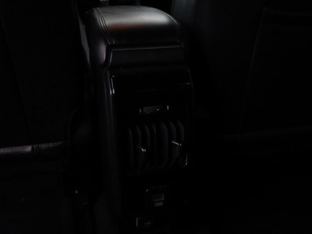 Used 2024 Jeep Compass Trailhawk AWD/4WD image 39