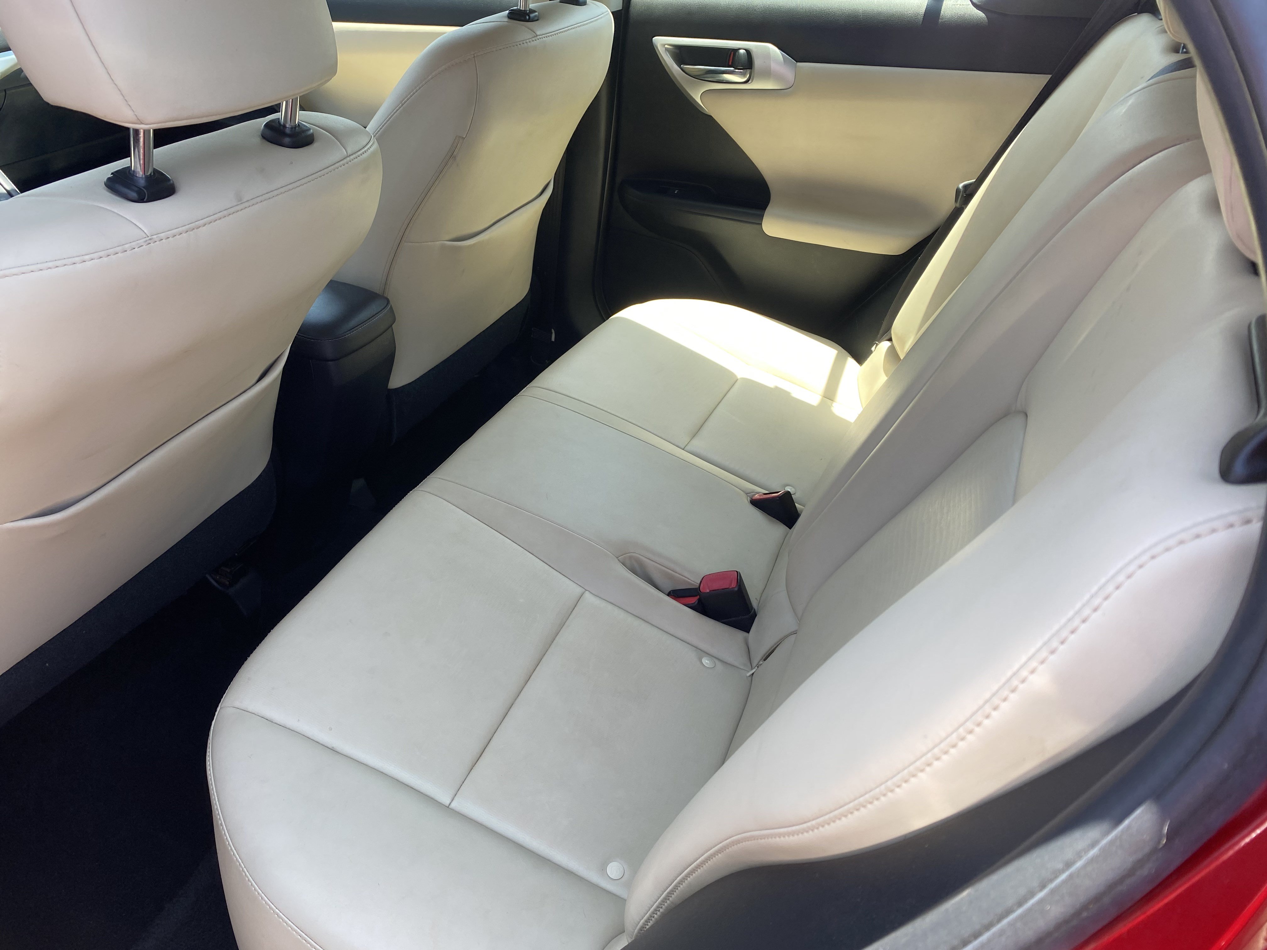 Used 2012 Lexus CT 200h Premium FWD image 13