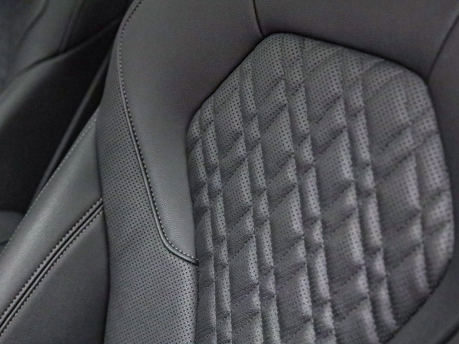 Certified 2023 BMW 540i 540i w/ Premium Package image 22