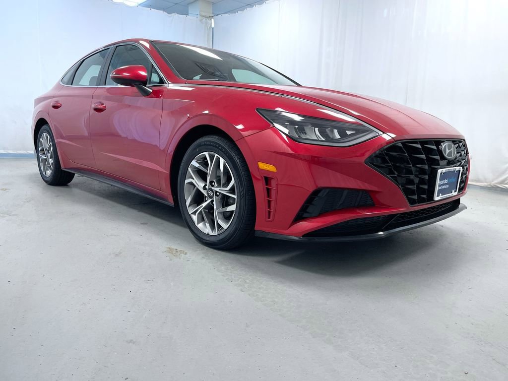 Used 2022 Hyundai Sonata SEL image 1