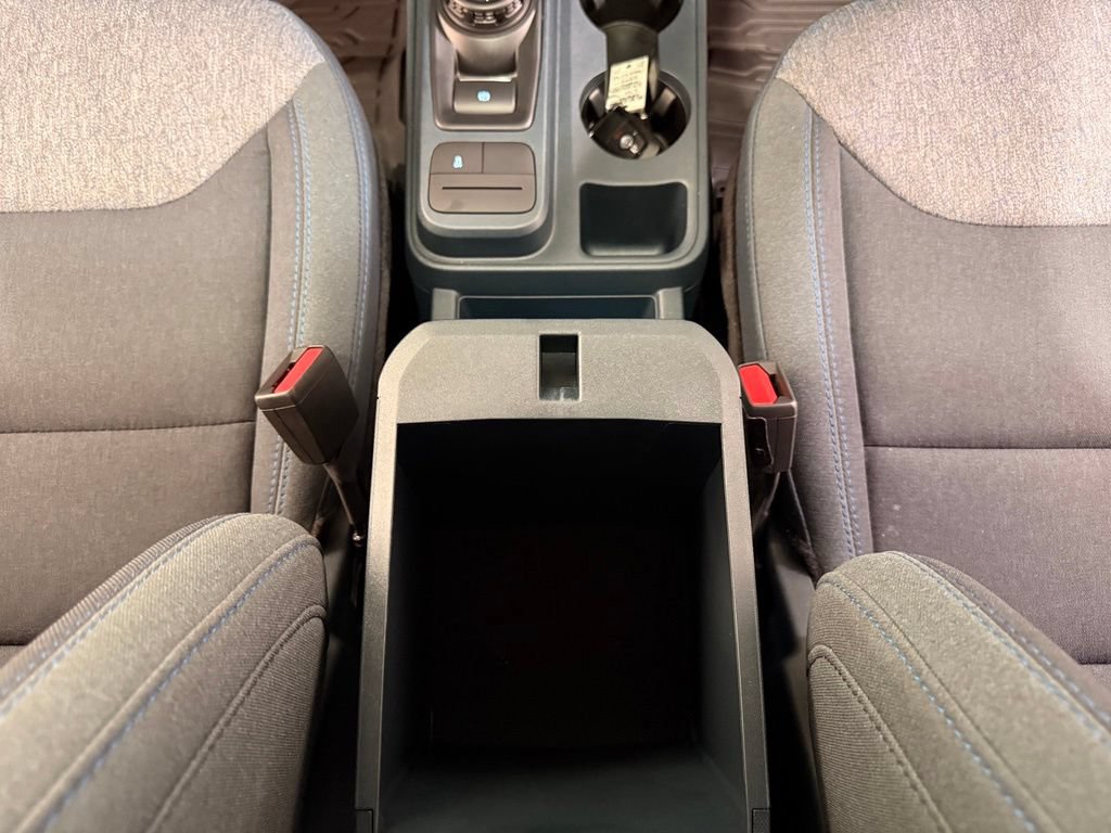 Certified 2025 Ford Maverick XLT FWD image 24