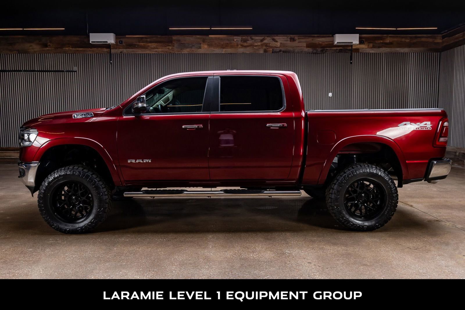 Used 2020 RAM 1500 Laramie AWD/4WD image 6