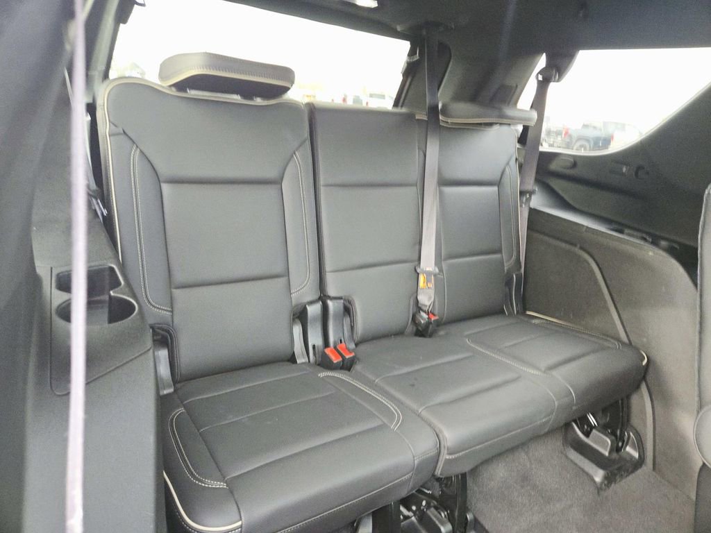 Used 2021 GMC Yukon SLT w/ SLT Luxury Plus Package image 17