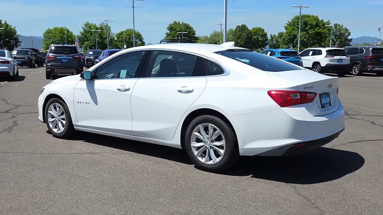Used 2024 Chevrolet Malibu LT FWD image 6