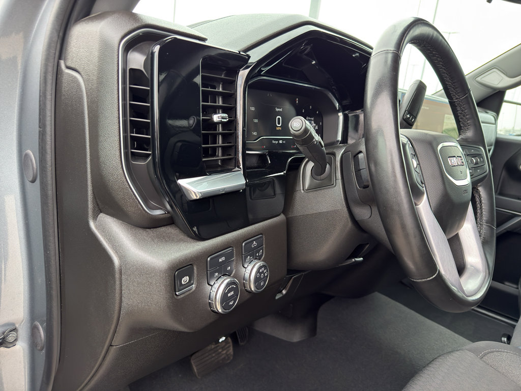 Used 2025 GMC Sierra 1500 Elevation image 15