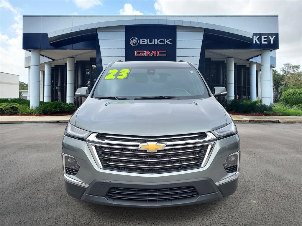 Certified 2023 Chevrolet Traverse LT image 2