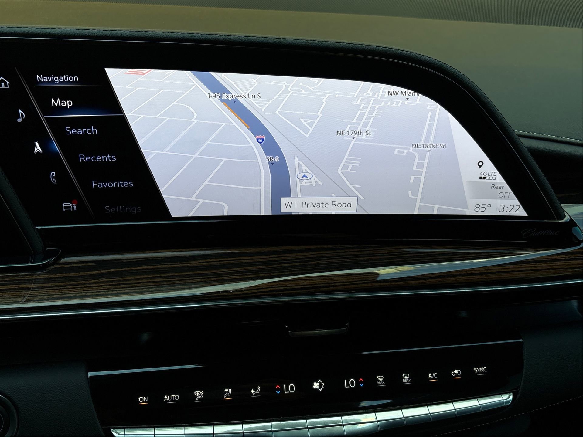 Certified 2024 Cadillac Escalade Luxury image 26