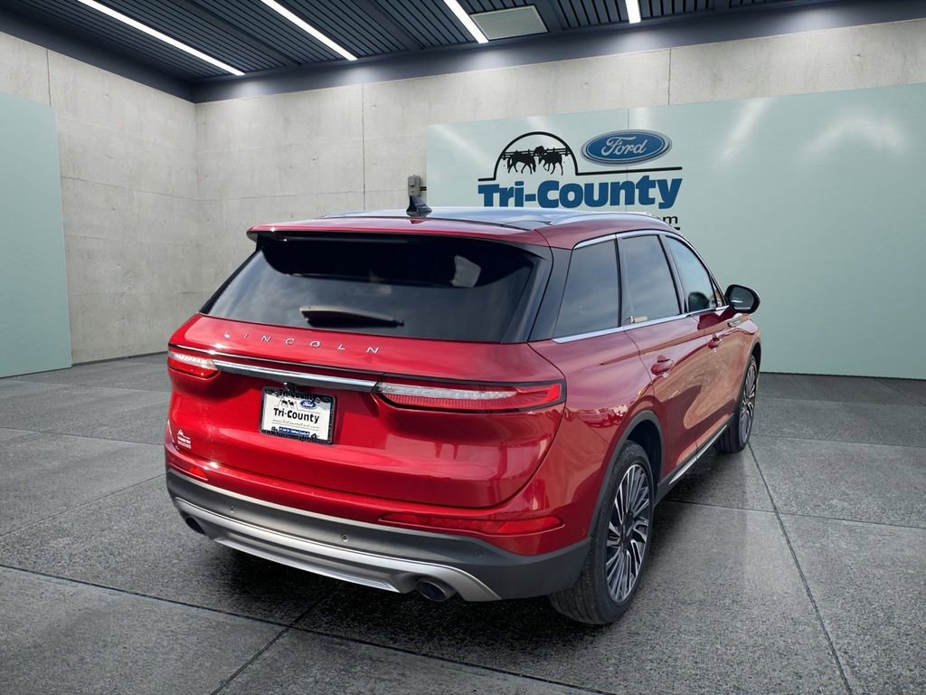 Used 2022 Lincoln Corsair Reserve w/ Elements Package image 7