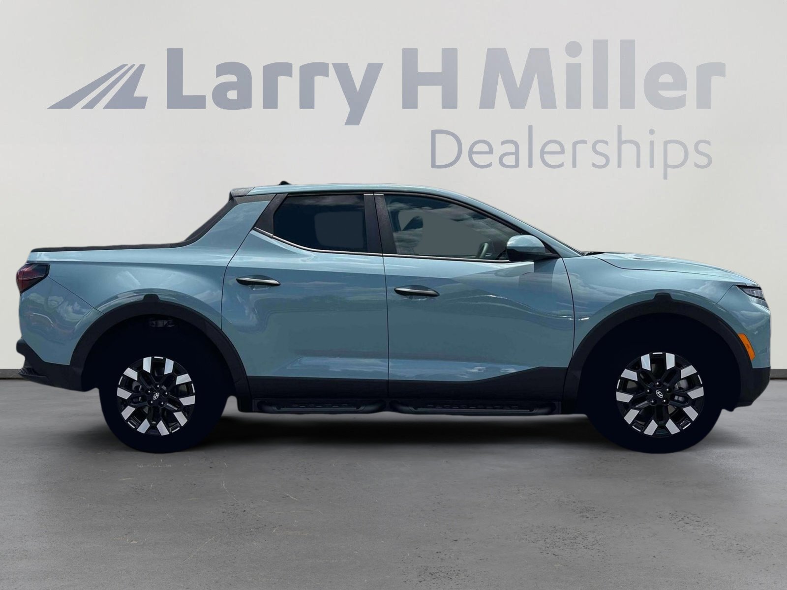 New 2026 Hyundai Santa Cruz SE FWD image 9