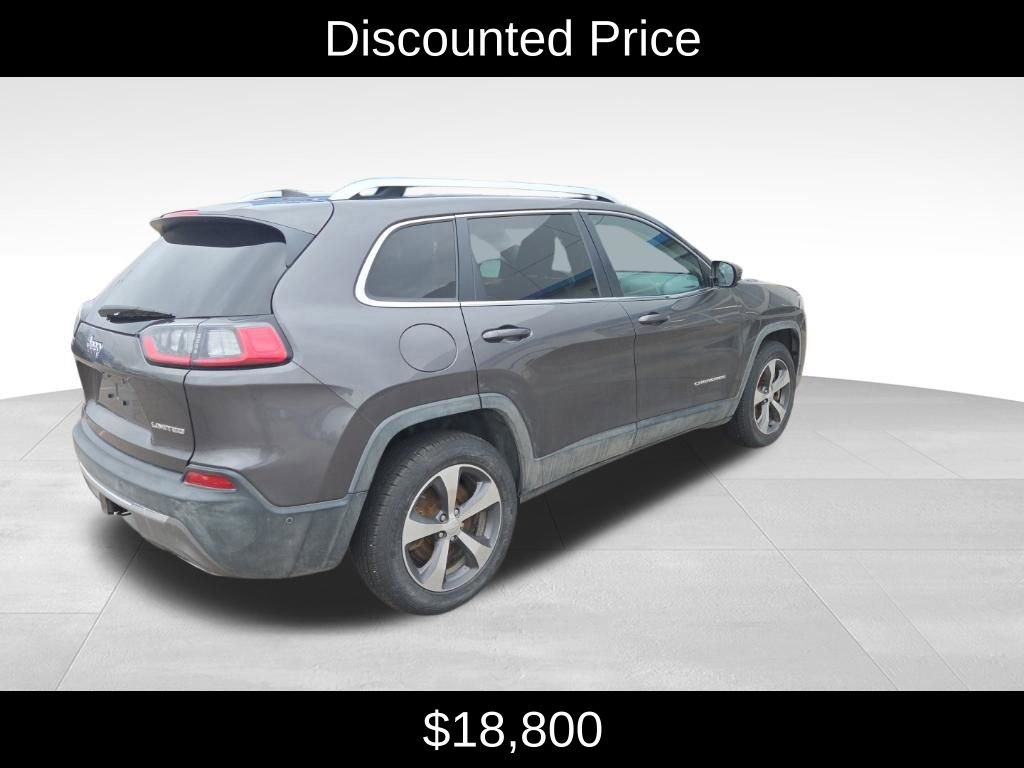 Used 2019 Jeep Cherokee Limited w/ Luxury Group image 3