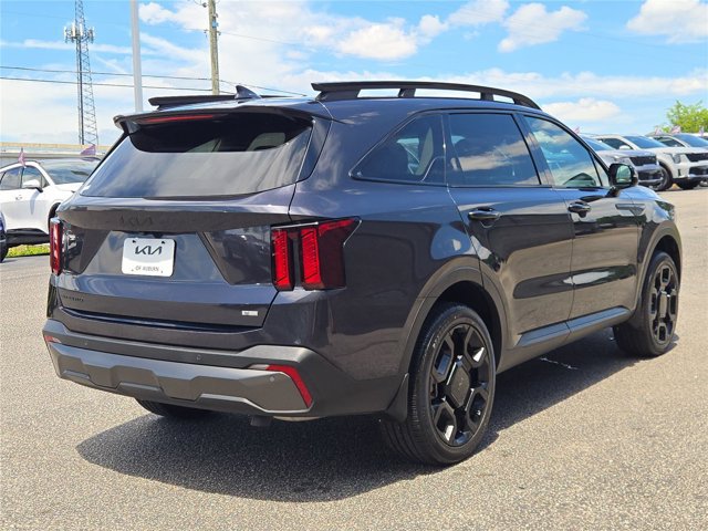 Certified 2025 Kia Sorento X-Line EX AWD/4WD image 16