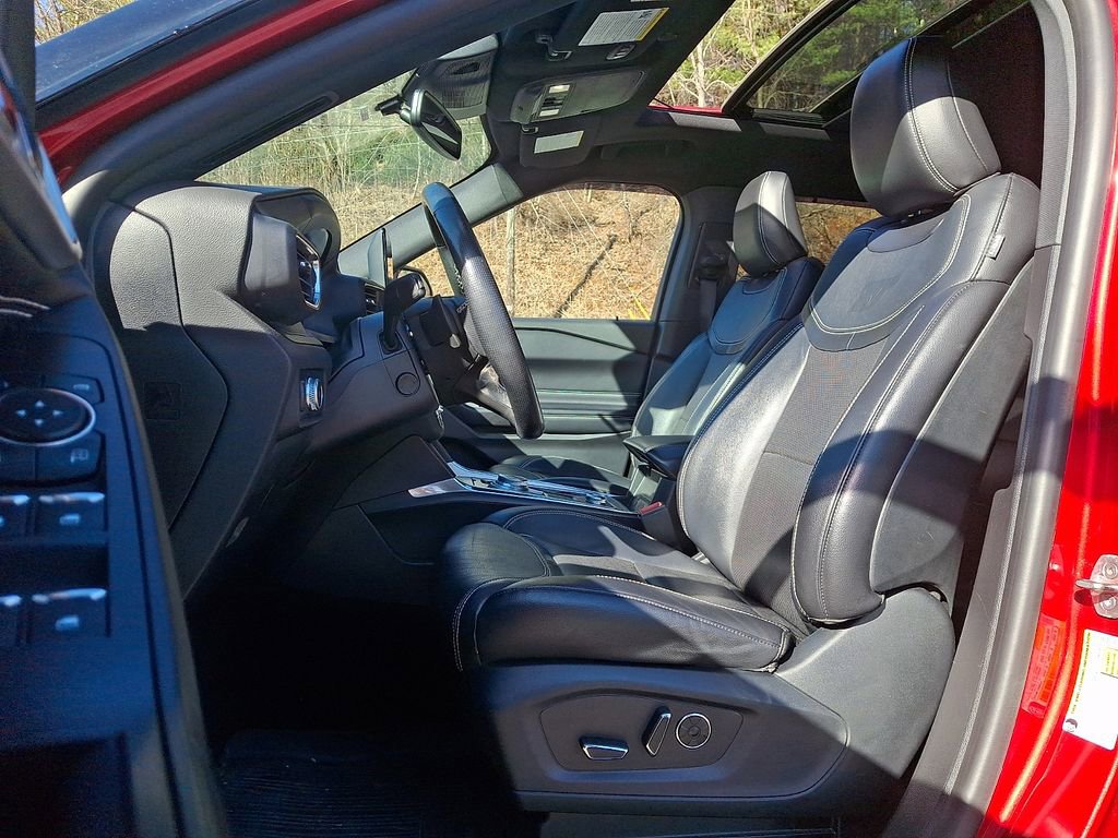 Used 2020 Ford Explorer ST w/ Premium Technology Package AWD/4WD image 13