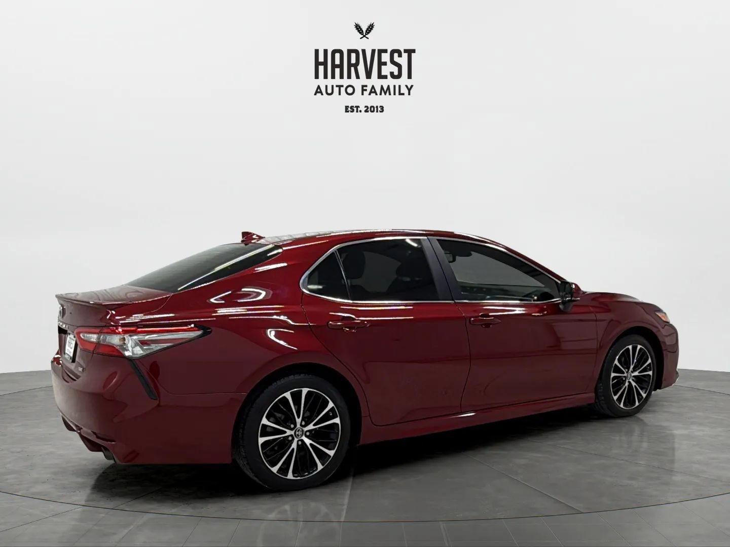 Used 2018 Toyota Camry SE w/ Audio Package FWD image 7