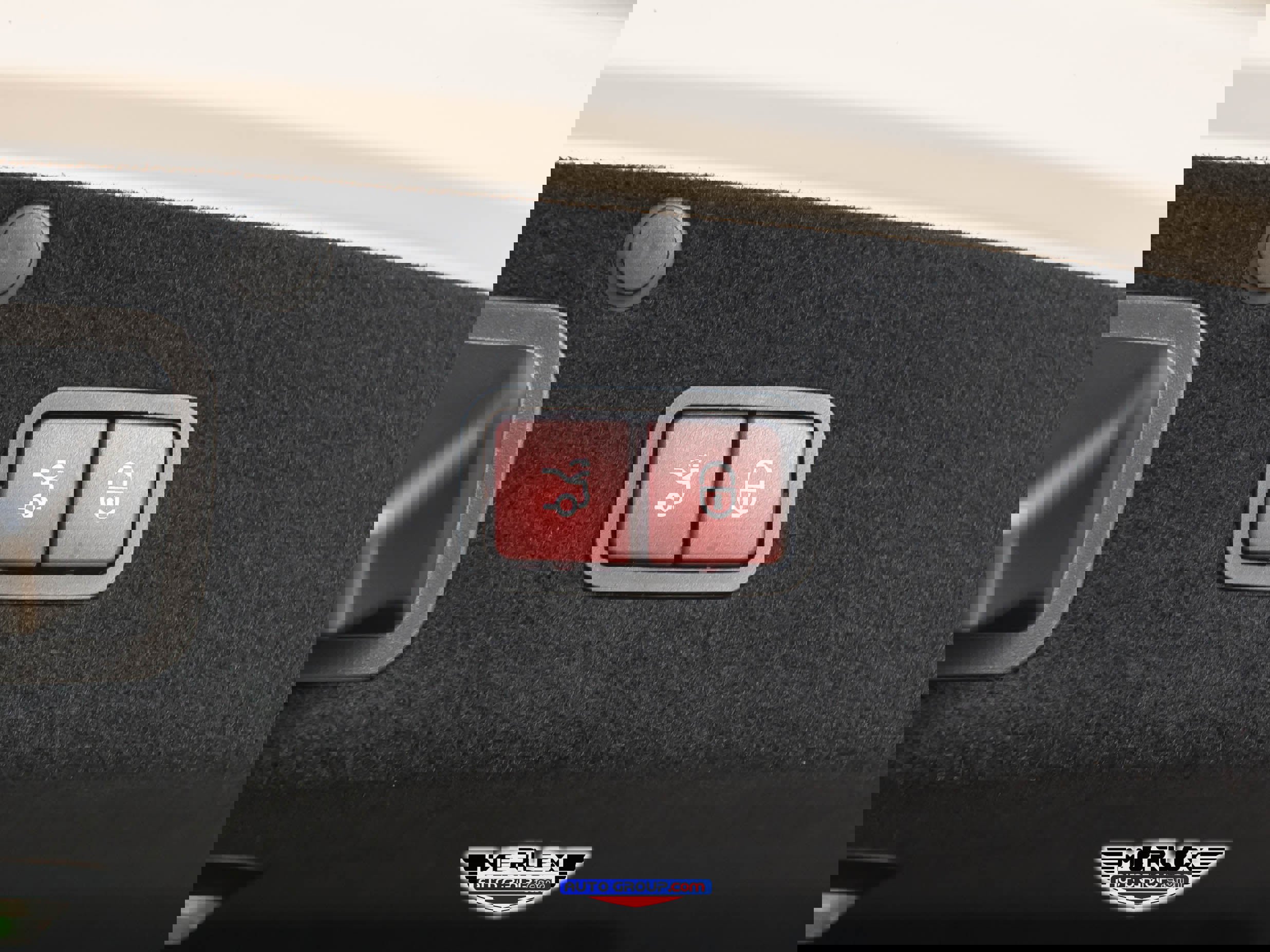 Used 2018 Mercedes-Benz S 560 4MATIC Sedan w/ AMG Line Exterior image 53